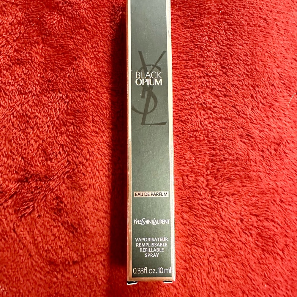 YSL BLACK OPIUM EAU DE PARFUM 10ml  Brand New 💕💕💕